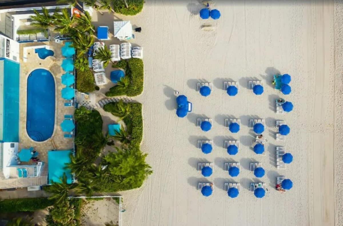 Beachfront Resort Pool Ocean View Balcony Miami Beach Exterior photo